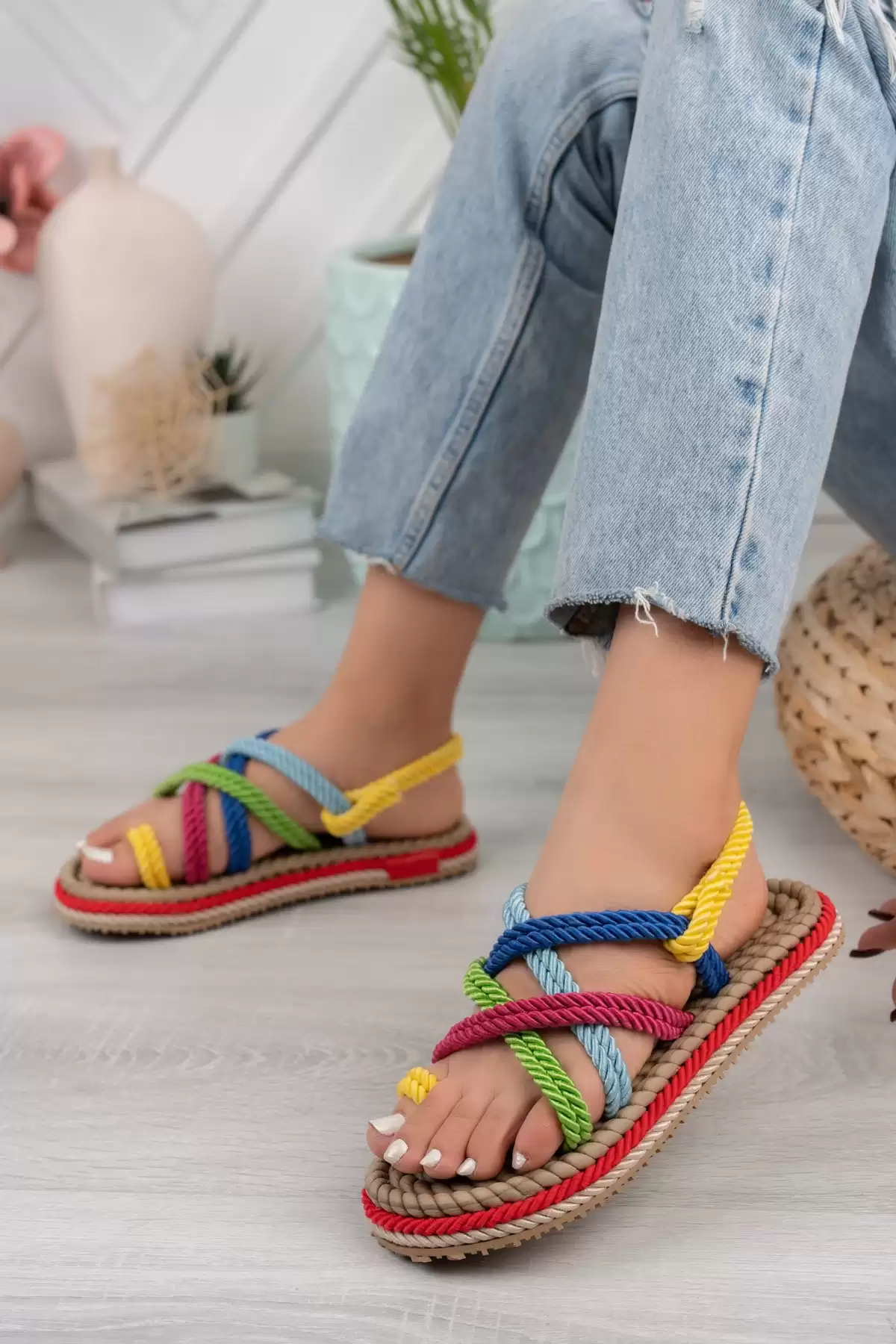 Multı -Colored Women Fınger Graster Sandal