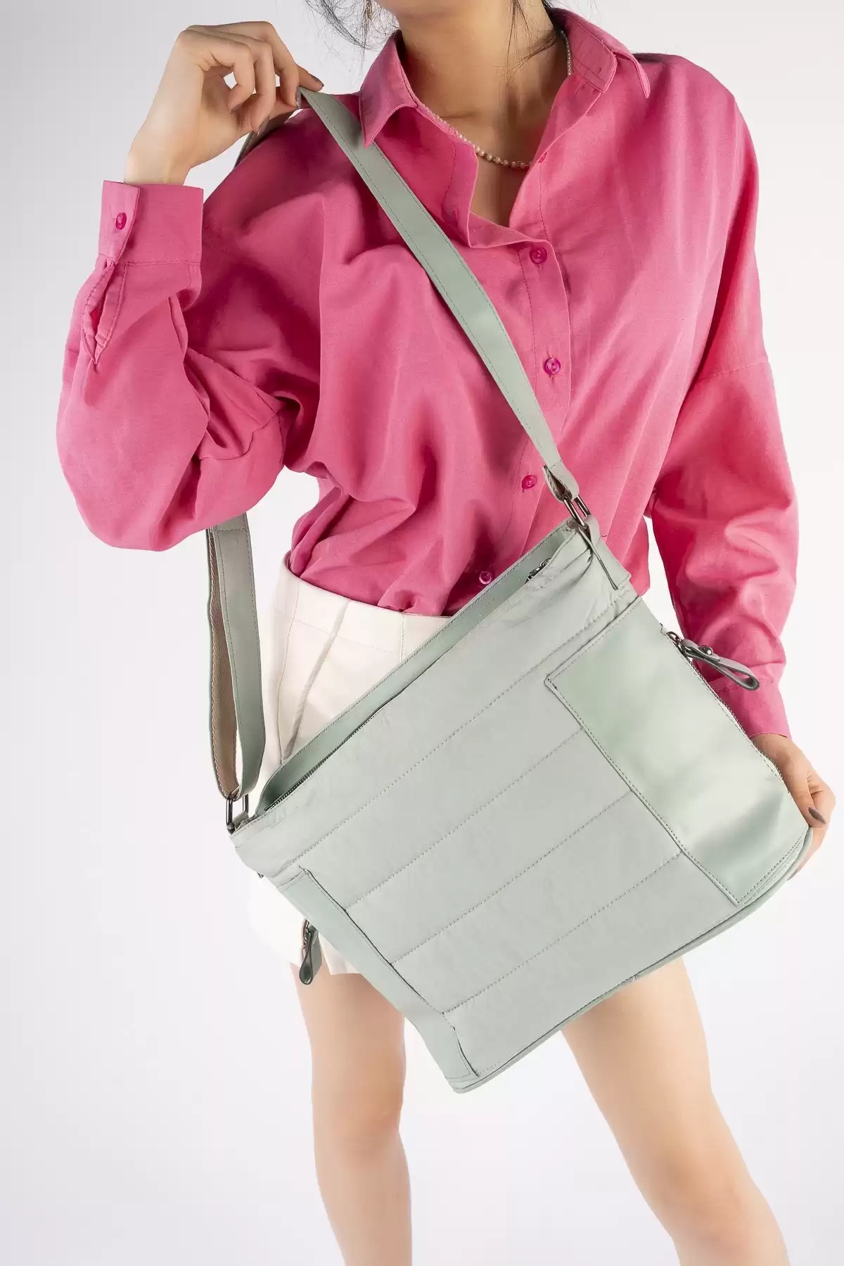 Mint Woman Hand And Shoulder Bag