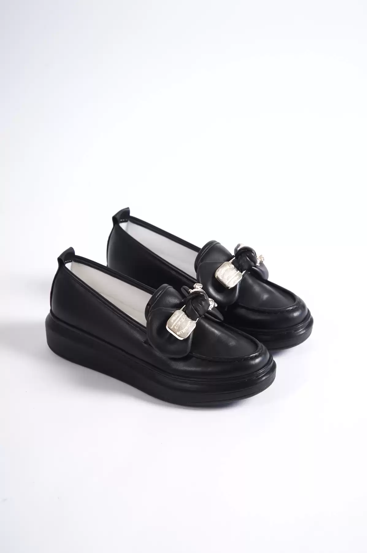 Black Skin Woman Ribbon Loafer Daily Shoes