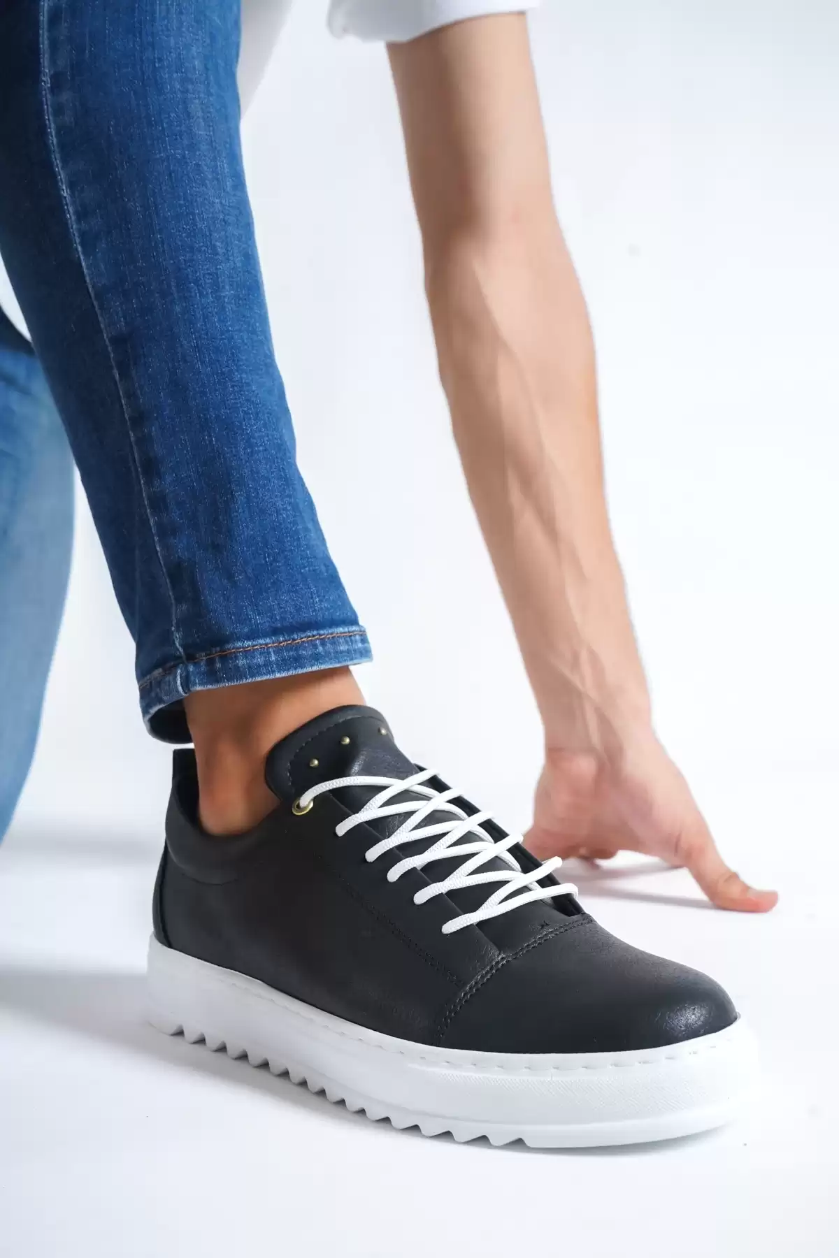 Black-And-White Male Flat Sneaker