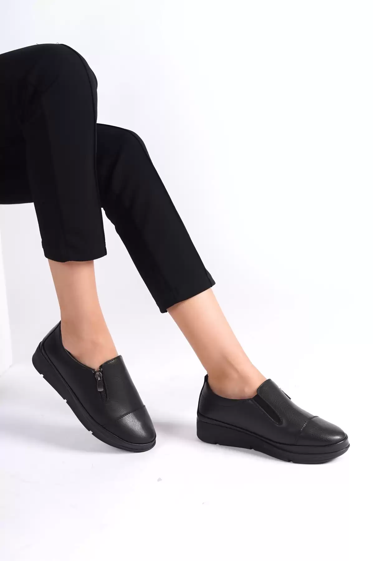 Black Skin WomenS Side Zipper Daily Shoes