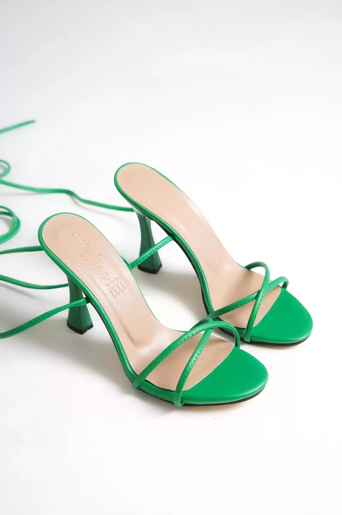 Green Woman Classic Heels With Rope Shoes