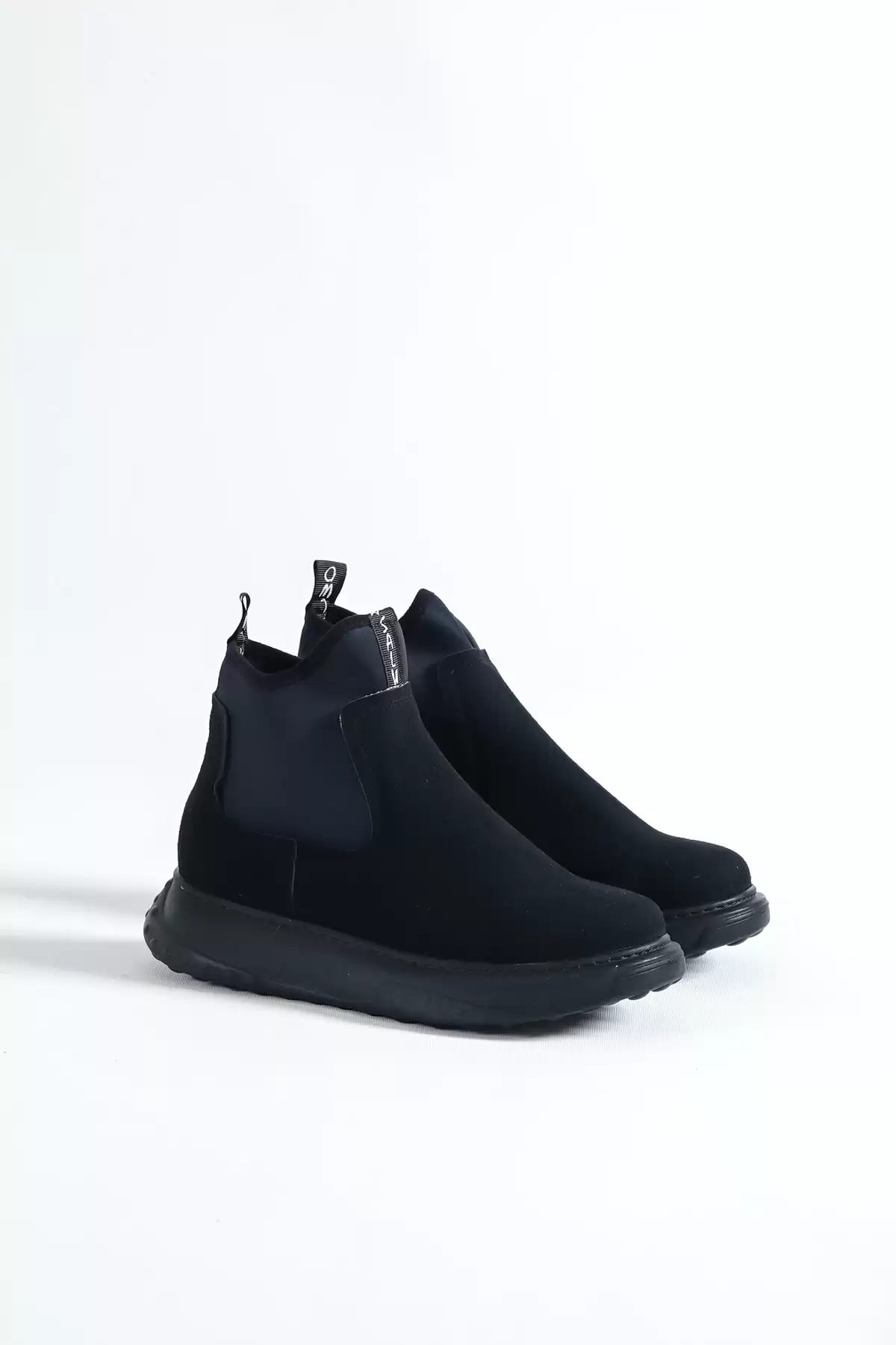 Black Suede MenS Winter Tire Sneaker