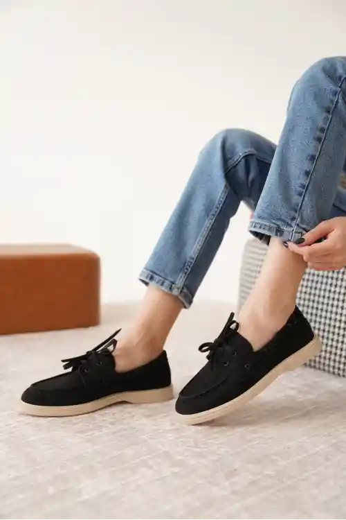 Siyah Süet Kadın Düz Bağcıklı Loafer Ayakkabı