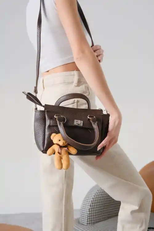 Kahve Kadın Ayıcıklı Şık Baget El Ve Omuz Çantası