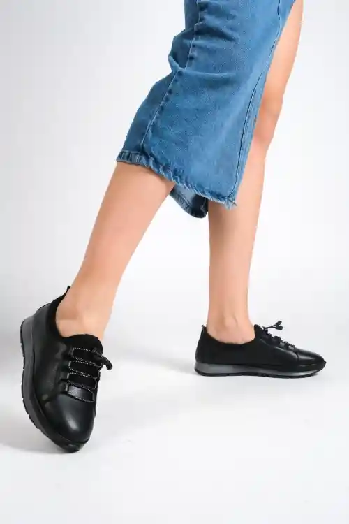Black Leather Womens Casual Shoes with Elastic Laces