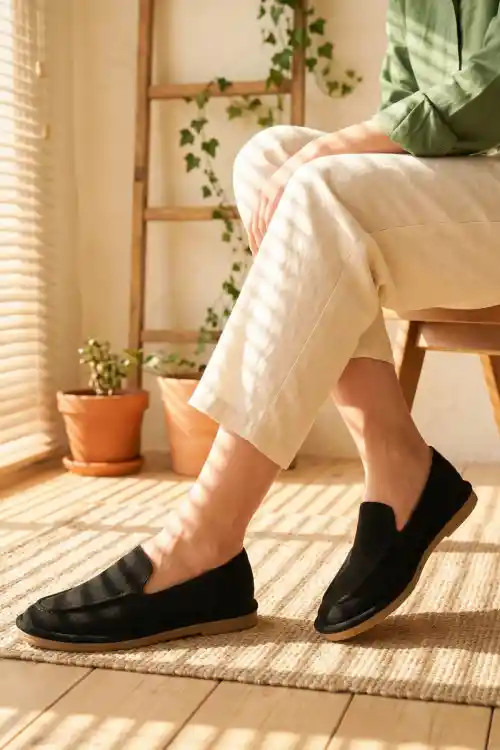 Siyah Süet Kadın Loafer Ayakkabı
