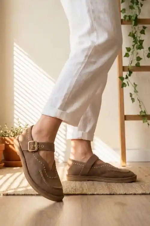 Vizon Süet Kadın Taş Detaylı Loafer Ayakkabı