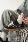 Siyah-Beyaz Kadın Çift Bağcıklı Kaymaz Taban Sneaker Ayakkabı