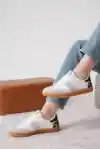 Beyaz-Gri-Leopar Süet Kadın Bağcıklı Kaymaz Tabanlı Sneaker