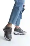 Platin Simli Kadın Simli Bağcıklı Sneaker