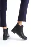 Siyah Cilt Kadın Bot