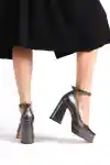 Platinum Croco Womens Platform High Heels
