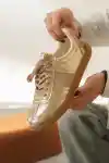 Altın Süet Kadın Bağcıklı Kaymaz Tabanlı Sneaker