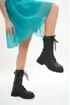 Siyah Cilt Kadın Uzun Bot