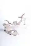Gümüş Saten Kadın Çapraz Özel Taşlı Camolla Ayakkabı
