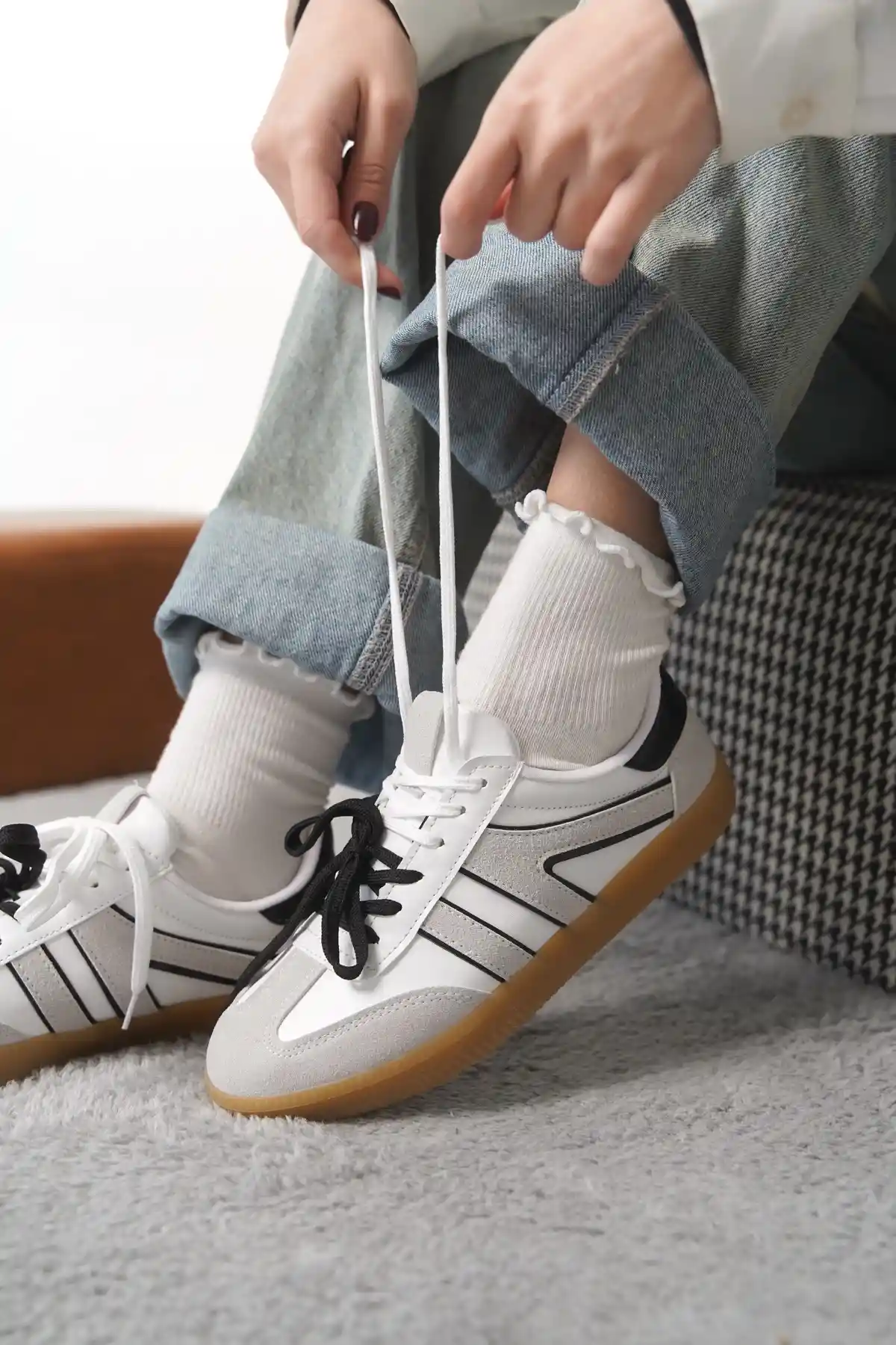 Beyaz-Gri Kadın Çift Bağcıklı Kaymaz Taban Sneaker Ayakkabı