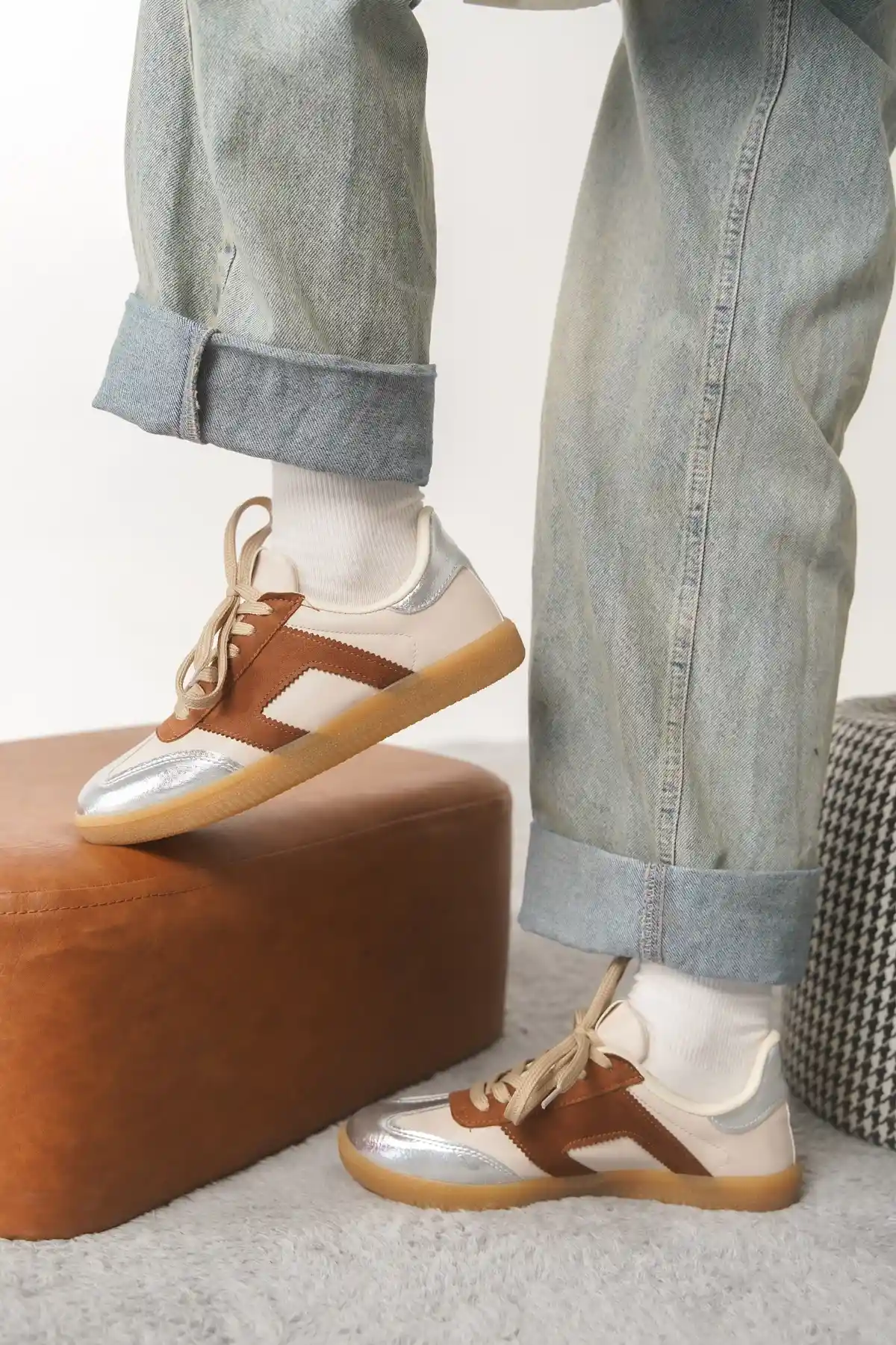 Kahve-Gümüş Kadın Renk Bloklu Sneaker Ayakkabı