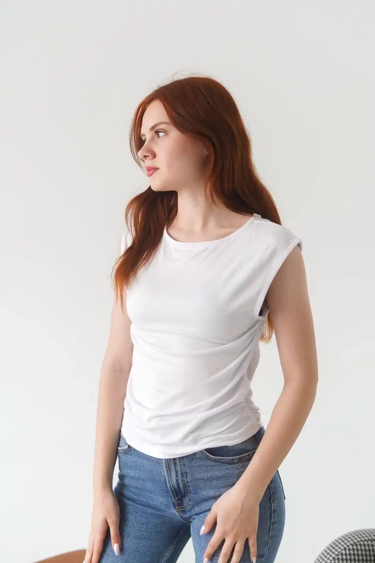 Beyaz Kadın Sıfır Kollu T-shirt