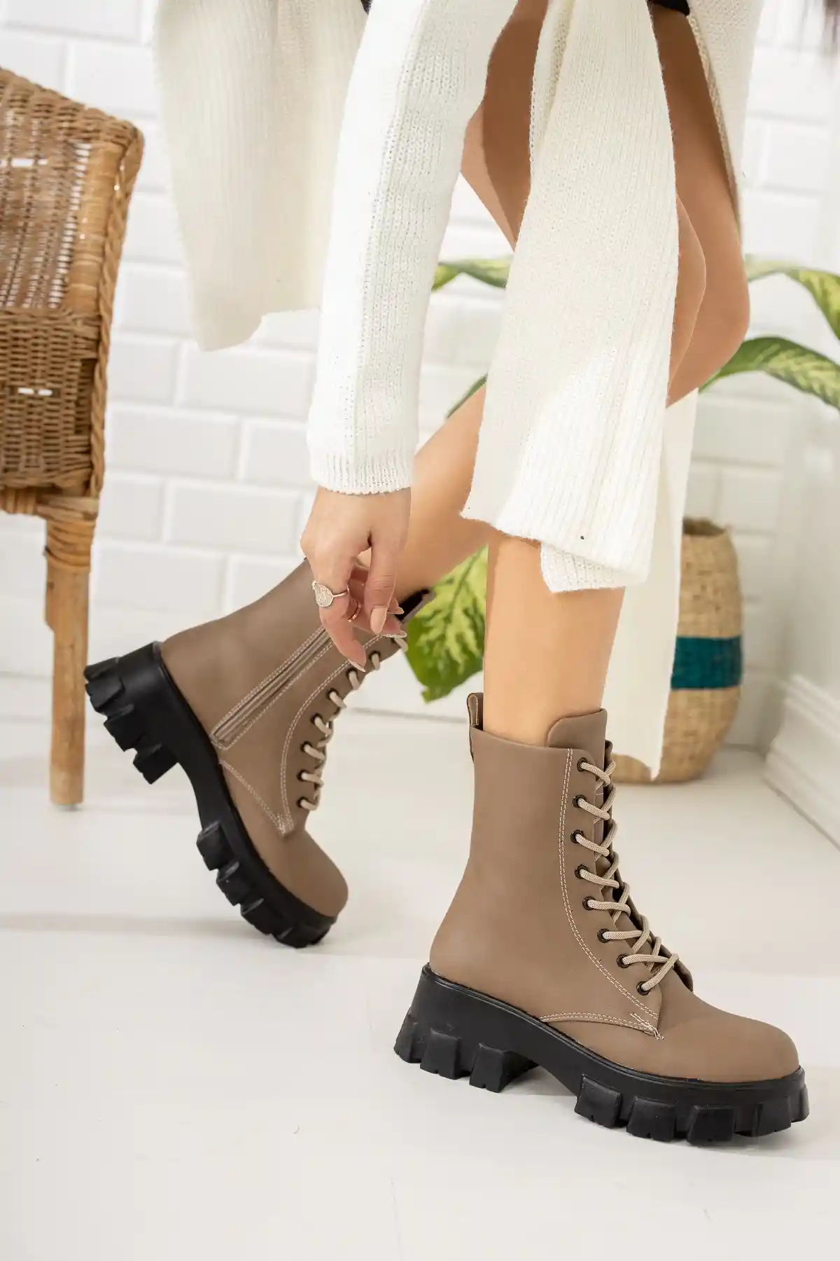 Mink Emerald Woman Boot
