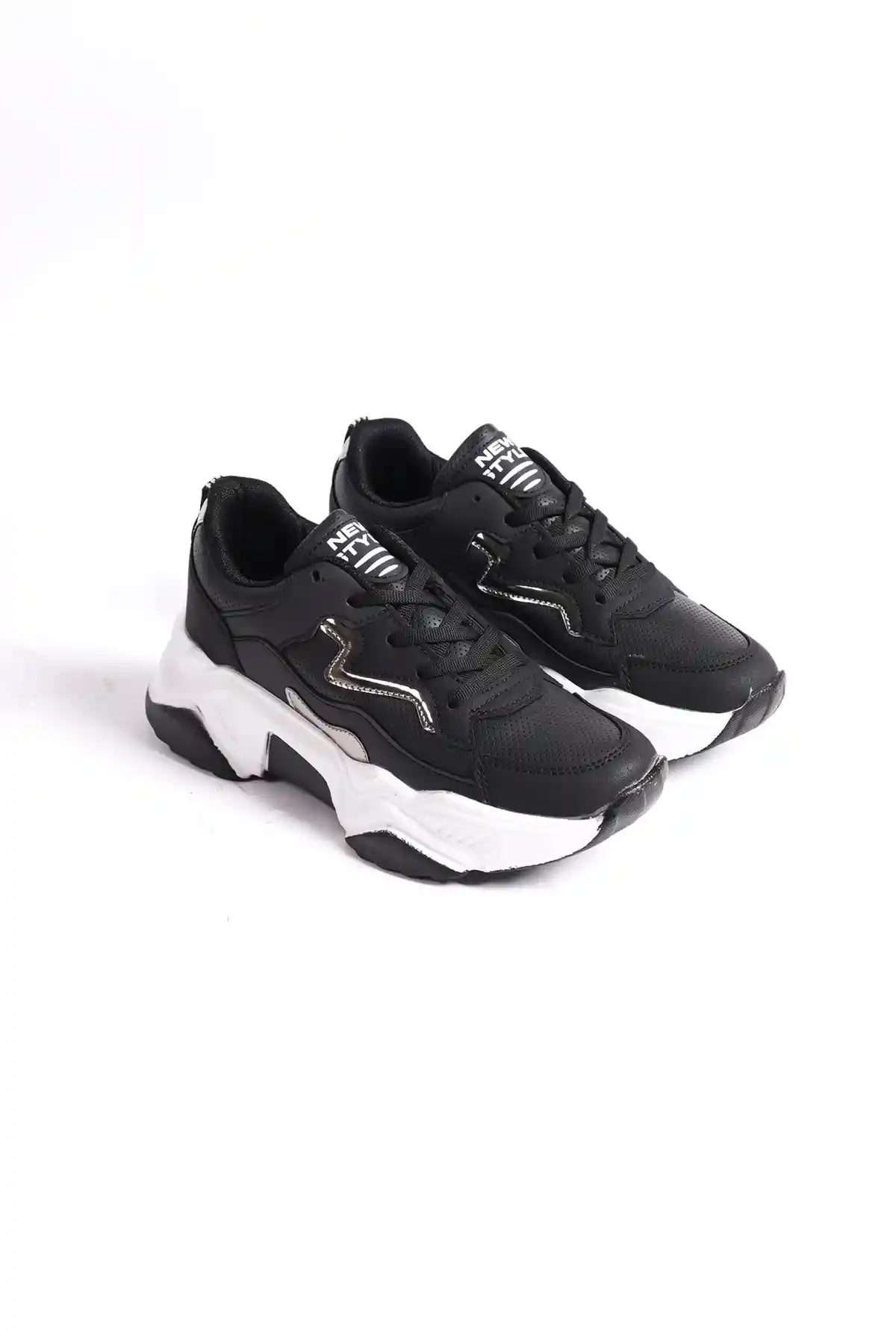 Siyah-Platin Kadın Sneaker