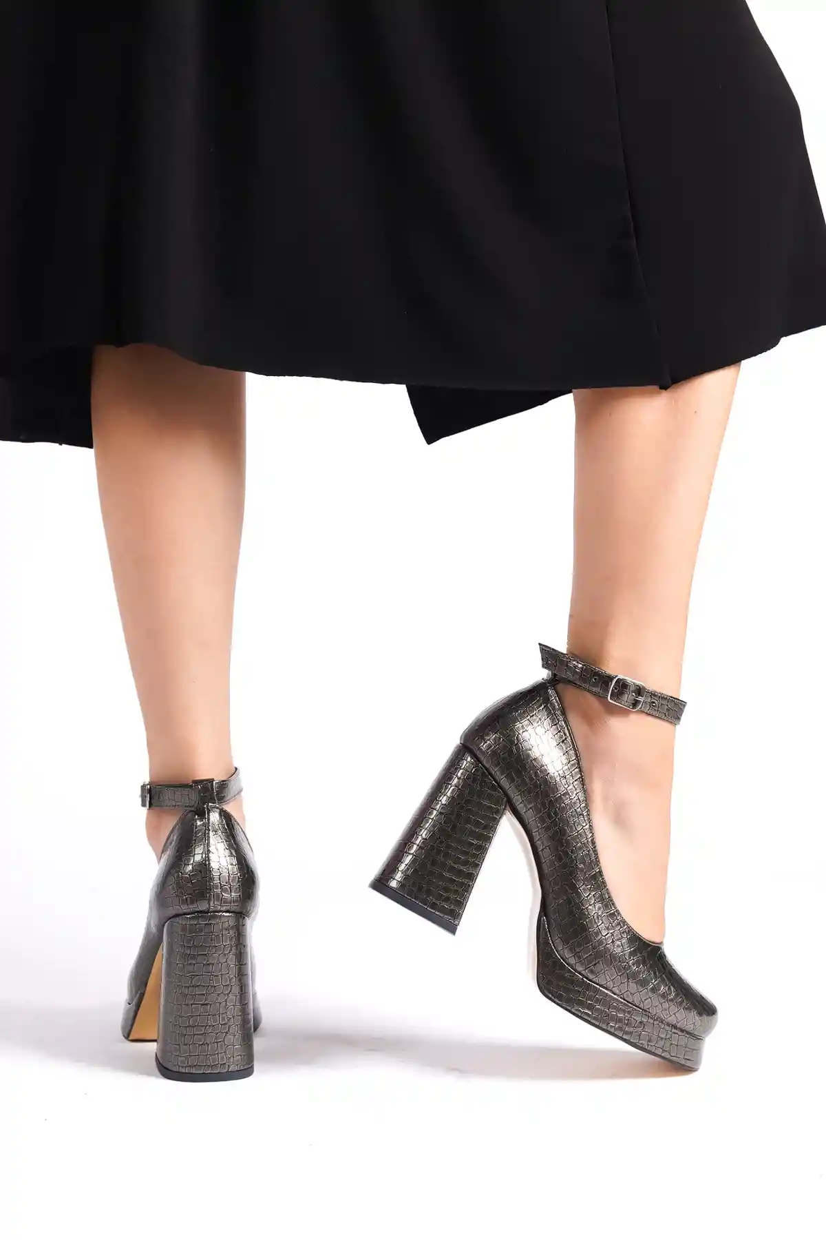 Platinum Croco Womens Platform High Heels