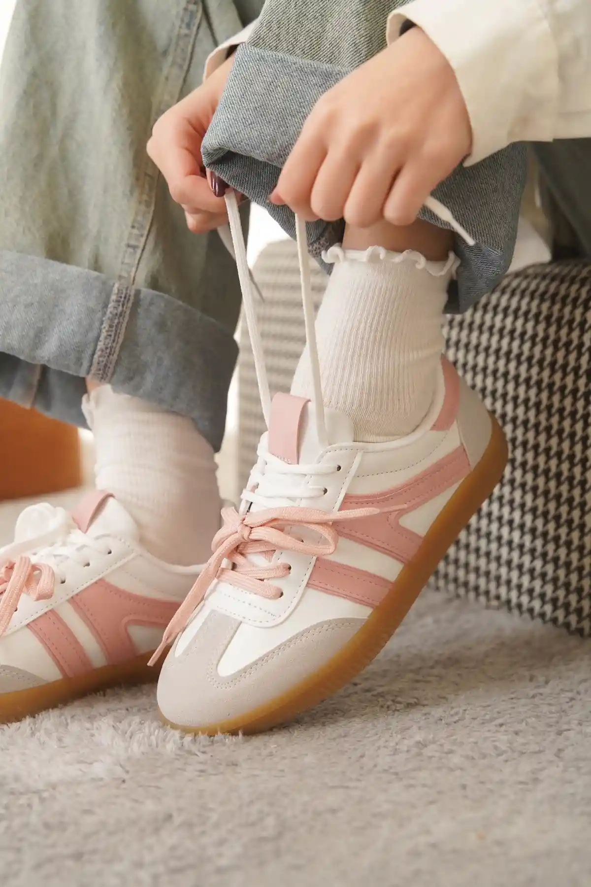 Beyaz-Pudra Kadın Çift Bağcıklı Kaymaz Taban Sneaker Ayakkabı