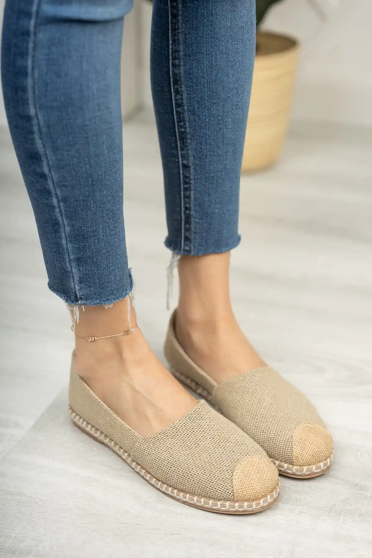 Bej Keten Kadın Hasır Uçlu Günlük Babet