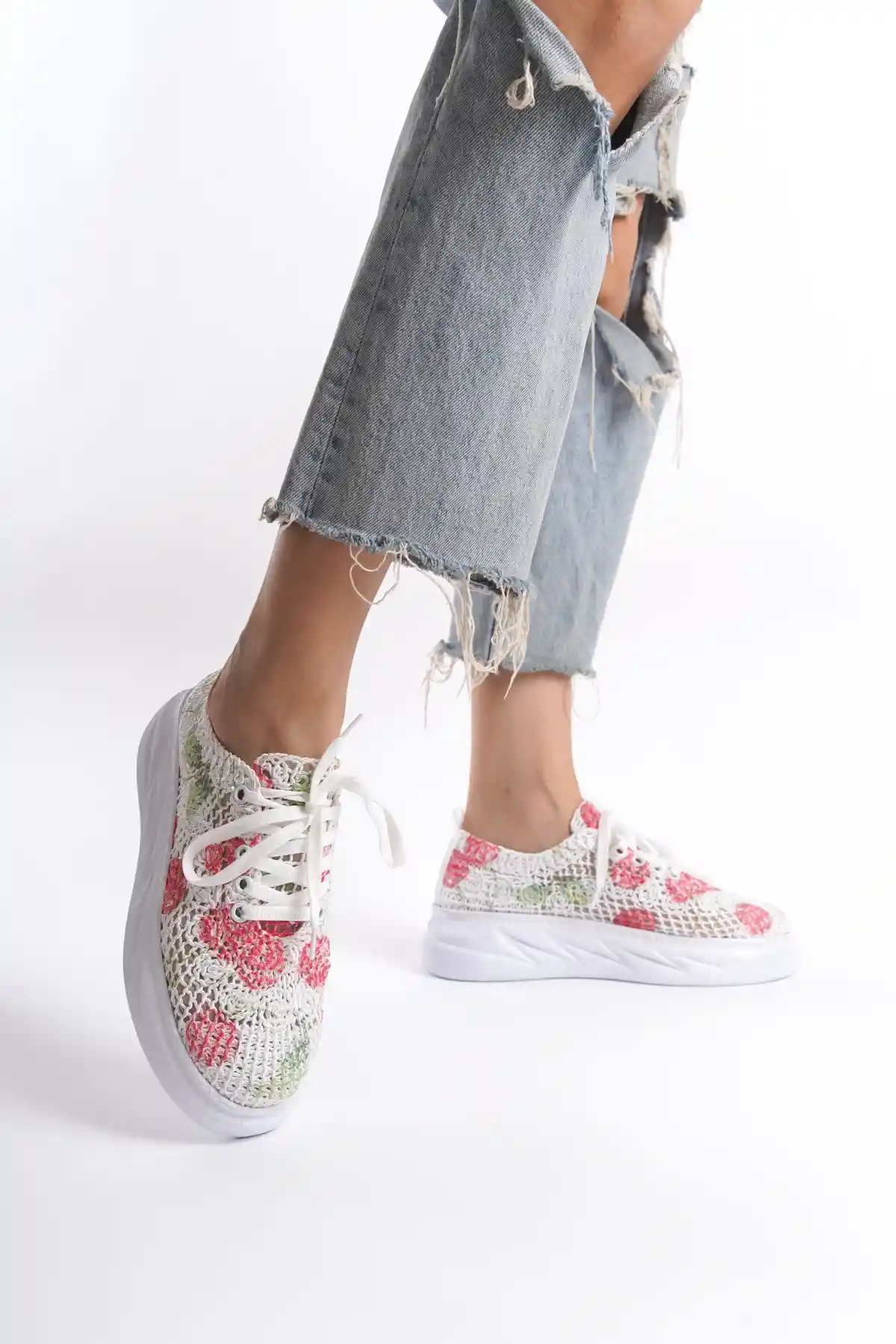 White-Red Womens Lace Sneaker
