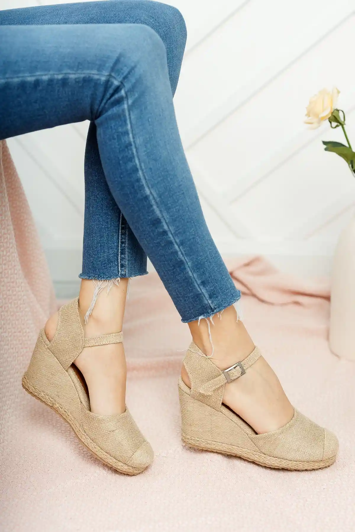 Hasır Kadın Dolgu Topuklu Ayakkabı