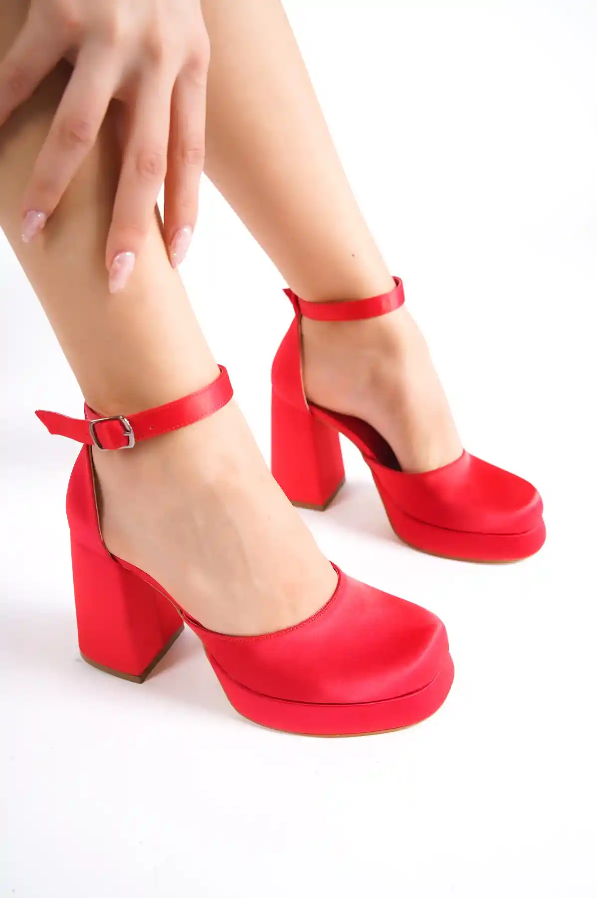 Red Satın WomenS Prevıous Playıng Platform Heep Shoes