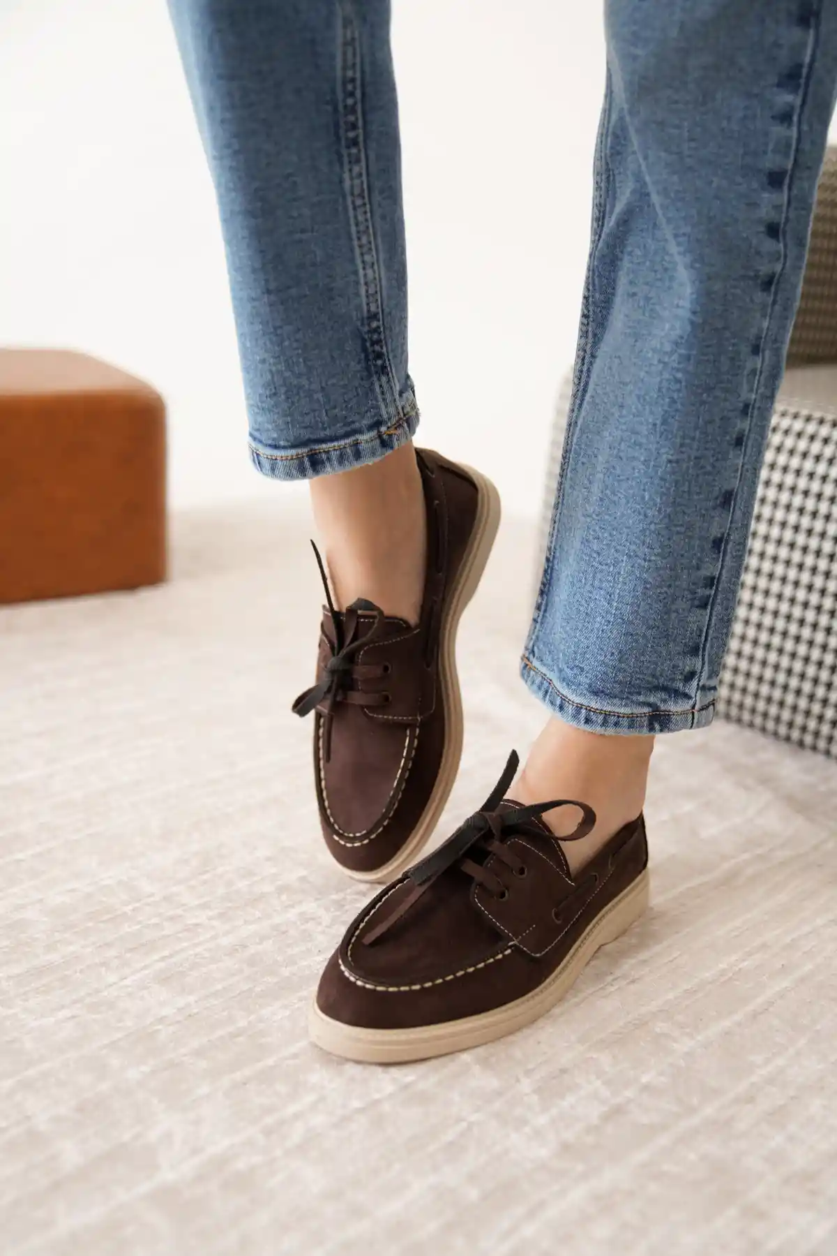 Kahve Süet Kadın Düz Bağcıklı Loafer Ayakkabı