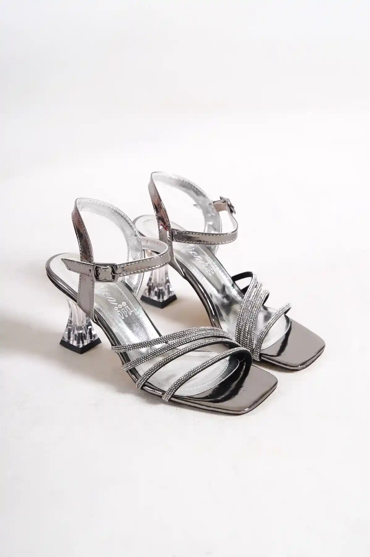 Platin Kadın Taşlı Abiye Ayakkabı