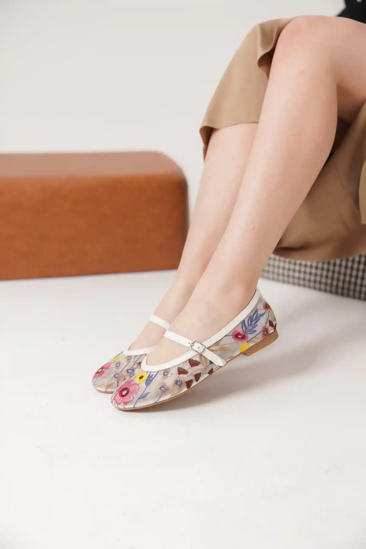 White Womens Floral Embroidered Mesh Ballerina Flat
