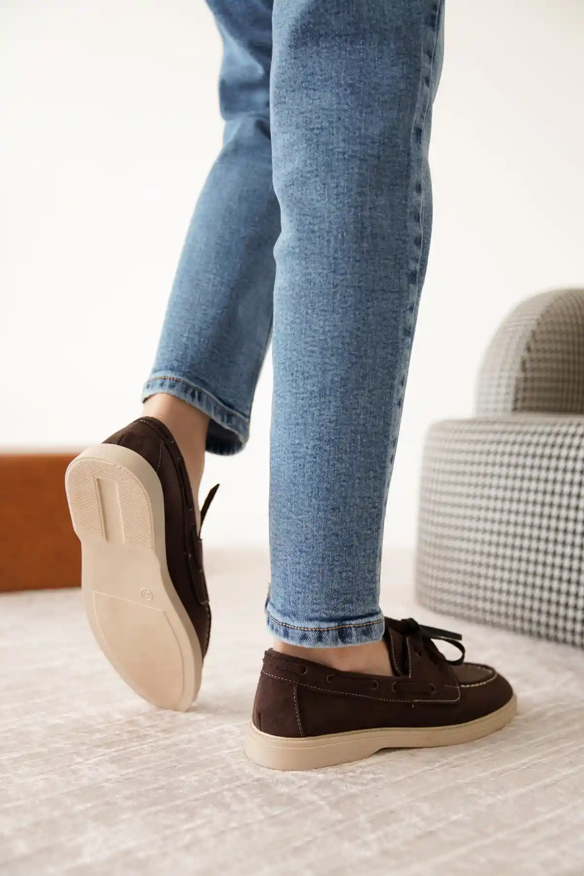 Kahve Süet Kadın Düz Bağcıklı Loafer Ayakkabı