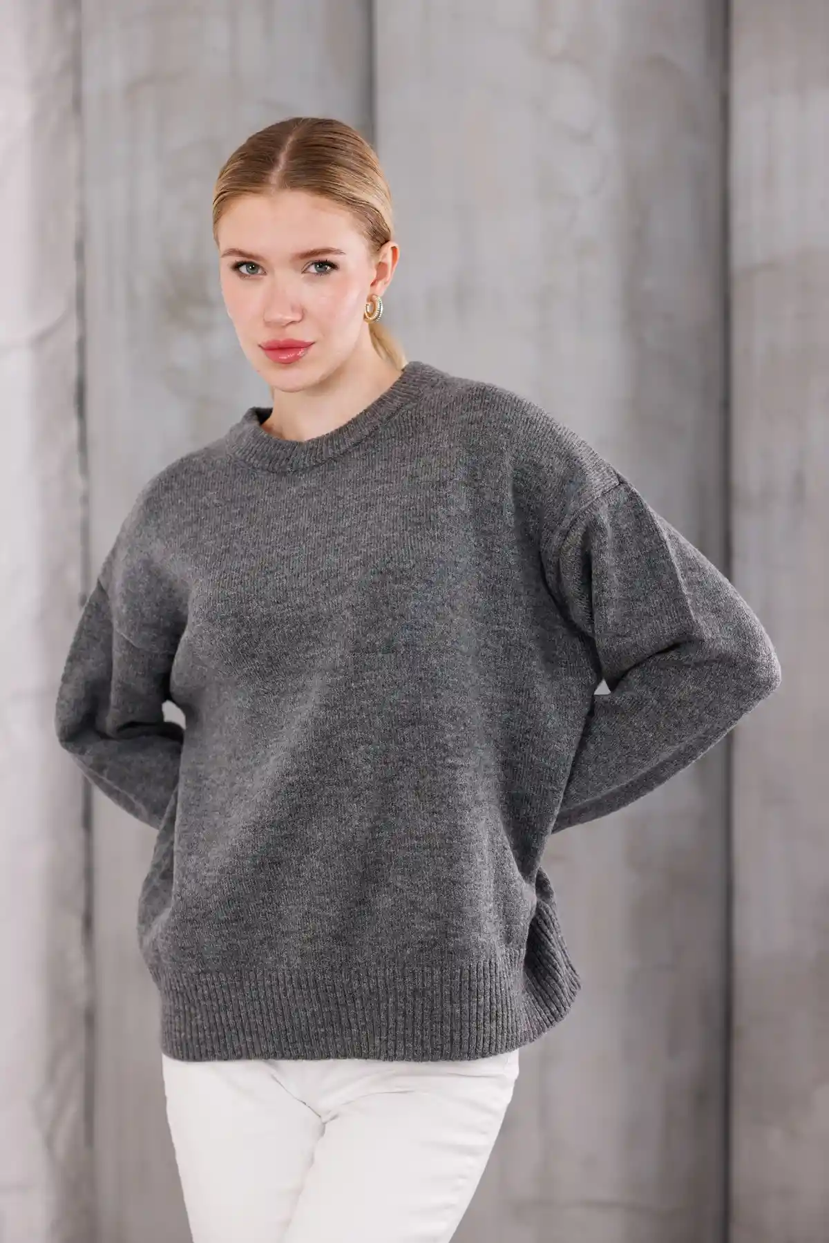 Gri Bisiklet Yaka Oversize Triko Kazak