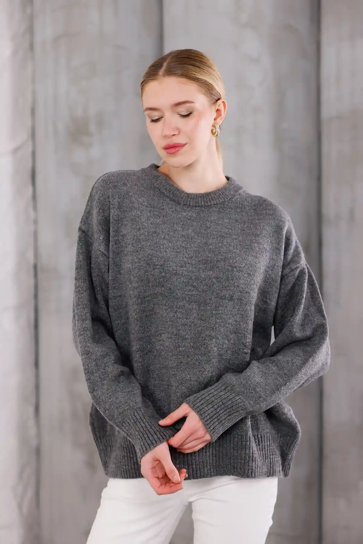 Gri Bisiklet Yaka Oversize Triko Kazak