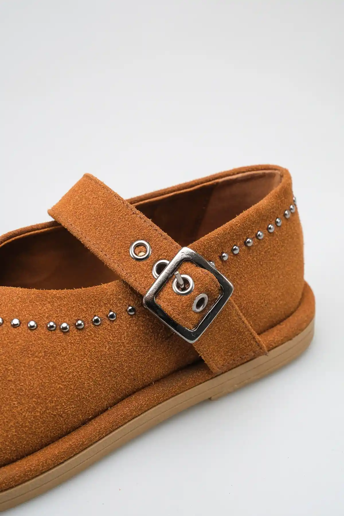 Taba Süet Kadın Taş Detaylı Loafer Ayakkabı