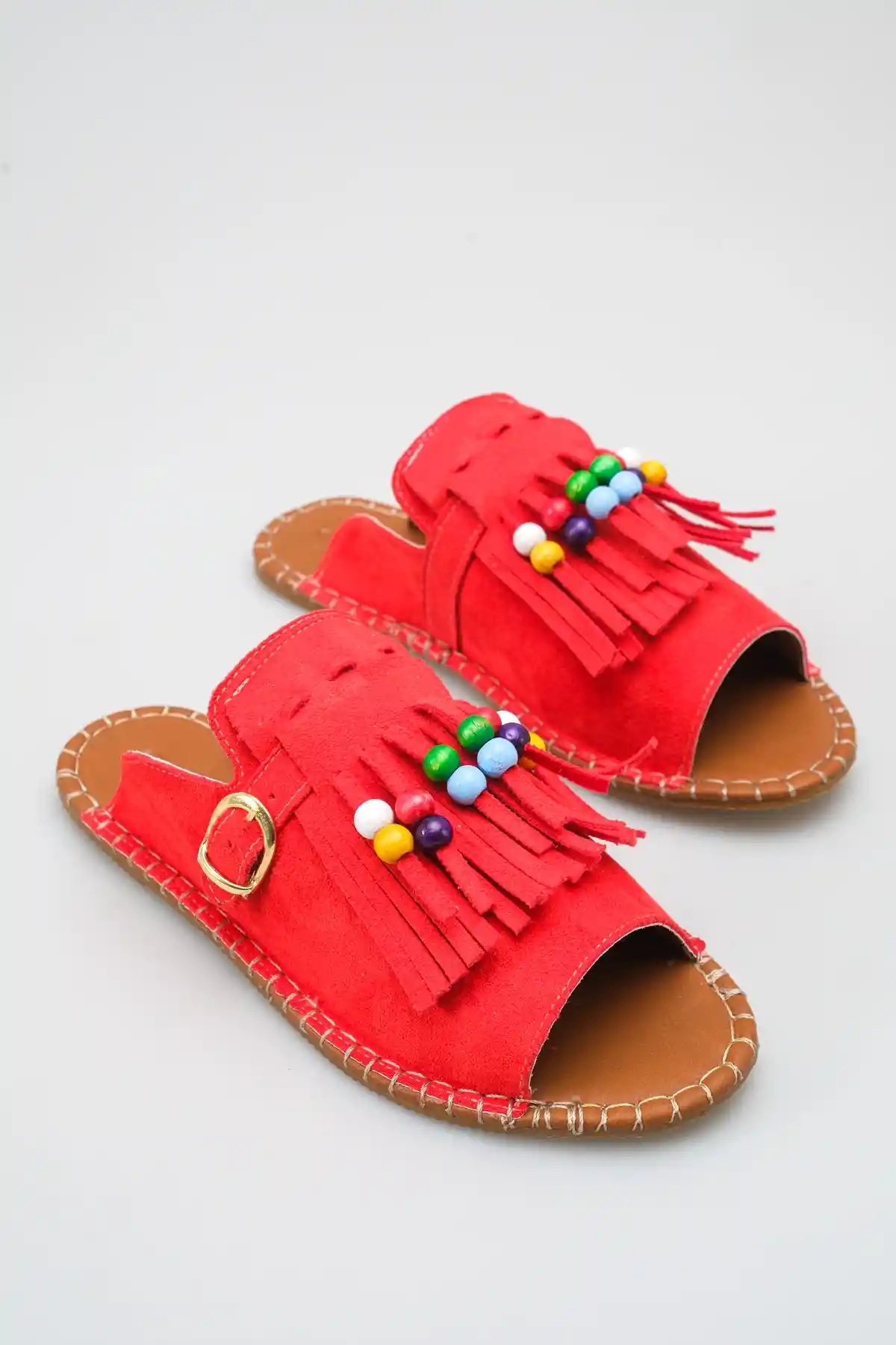 Kırmızı Süet Kadın Boncuklu Püsküllü Terlik