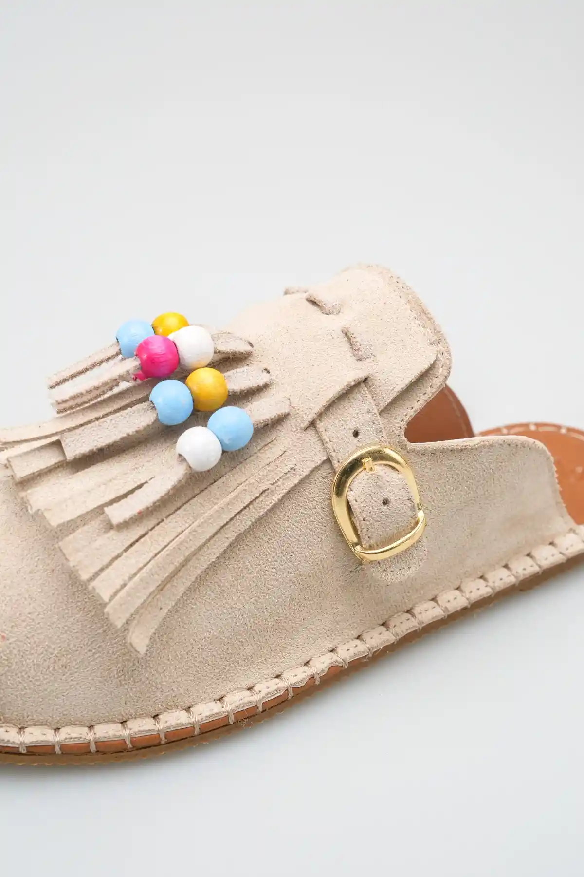 Bej Süet Kadın Boncuklu Püsküllü Terlik