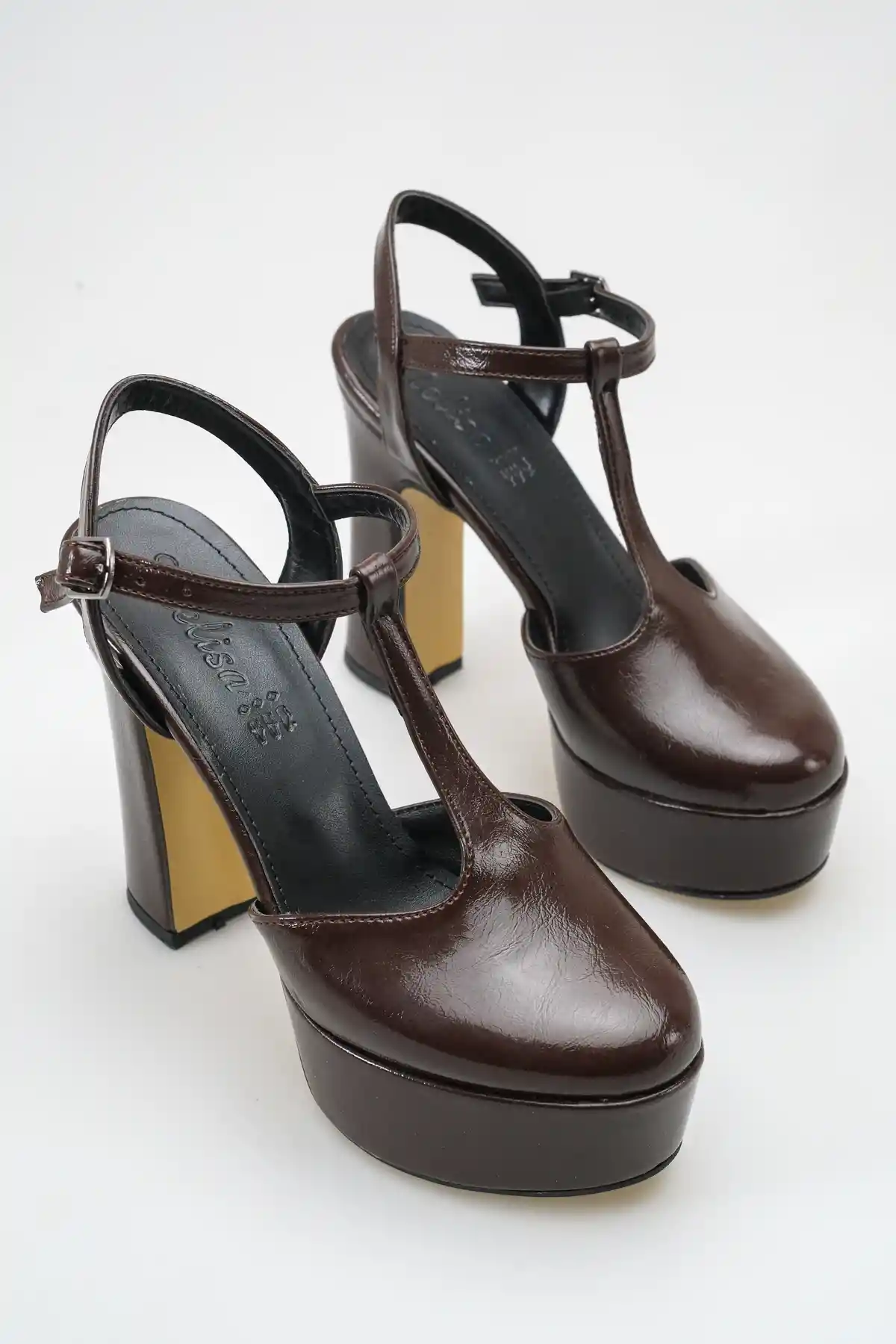 Kahve Rugan Kadın Uzun Topuklu Ayakkabı