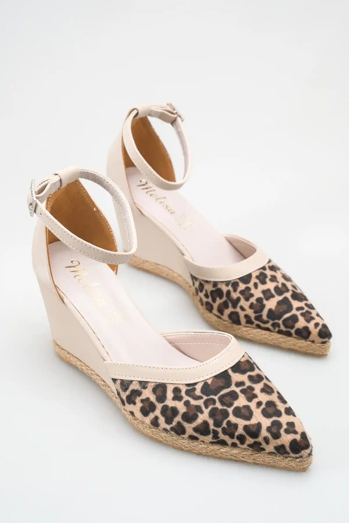 Leopar Ten Cilt Kadın Sivri Burun Dolgu Topuklu Sandalet