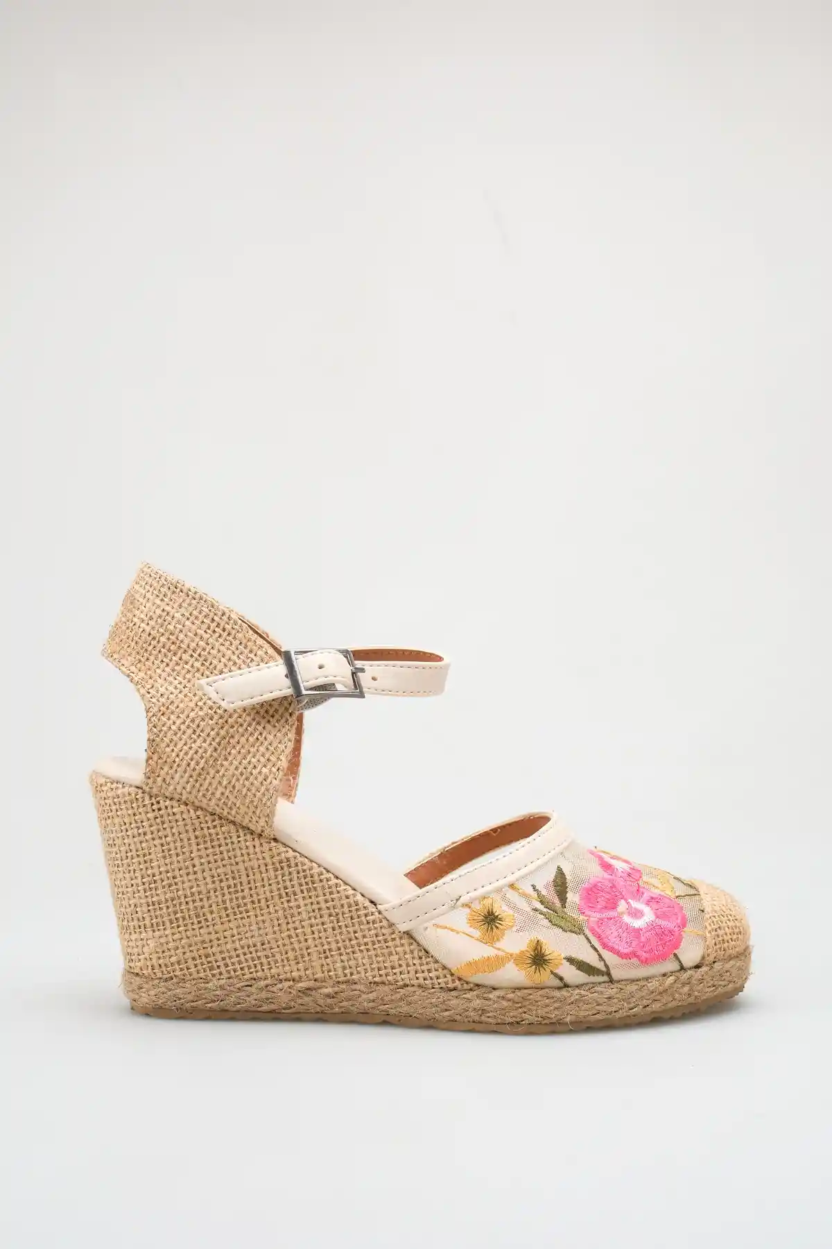 Papatya Nakış Ten Cilt Kadın Dolgu Topuklu Ayakkabı