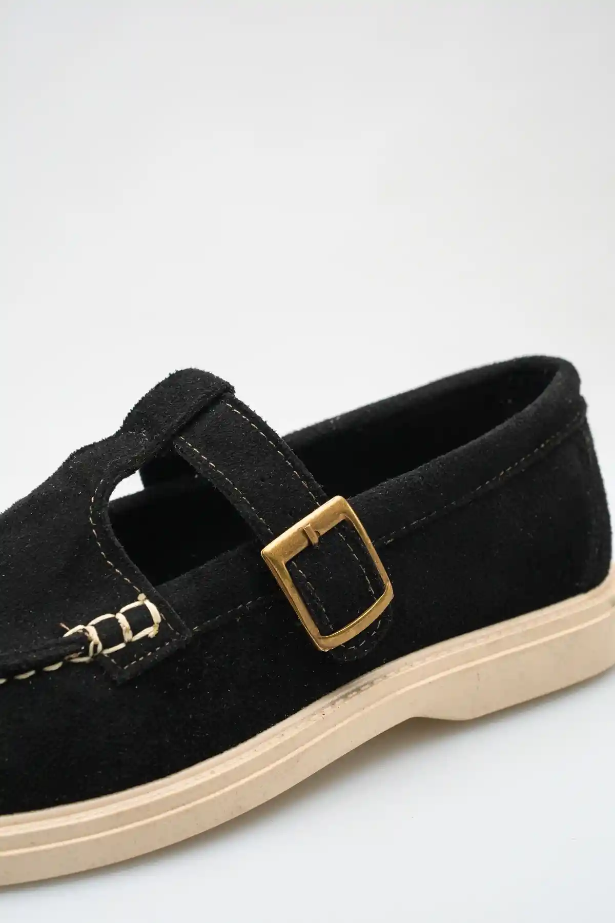 Siyah Süet Kadın Kemerli Loafer Ayakkabı