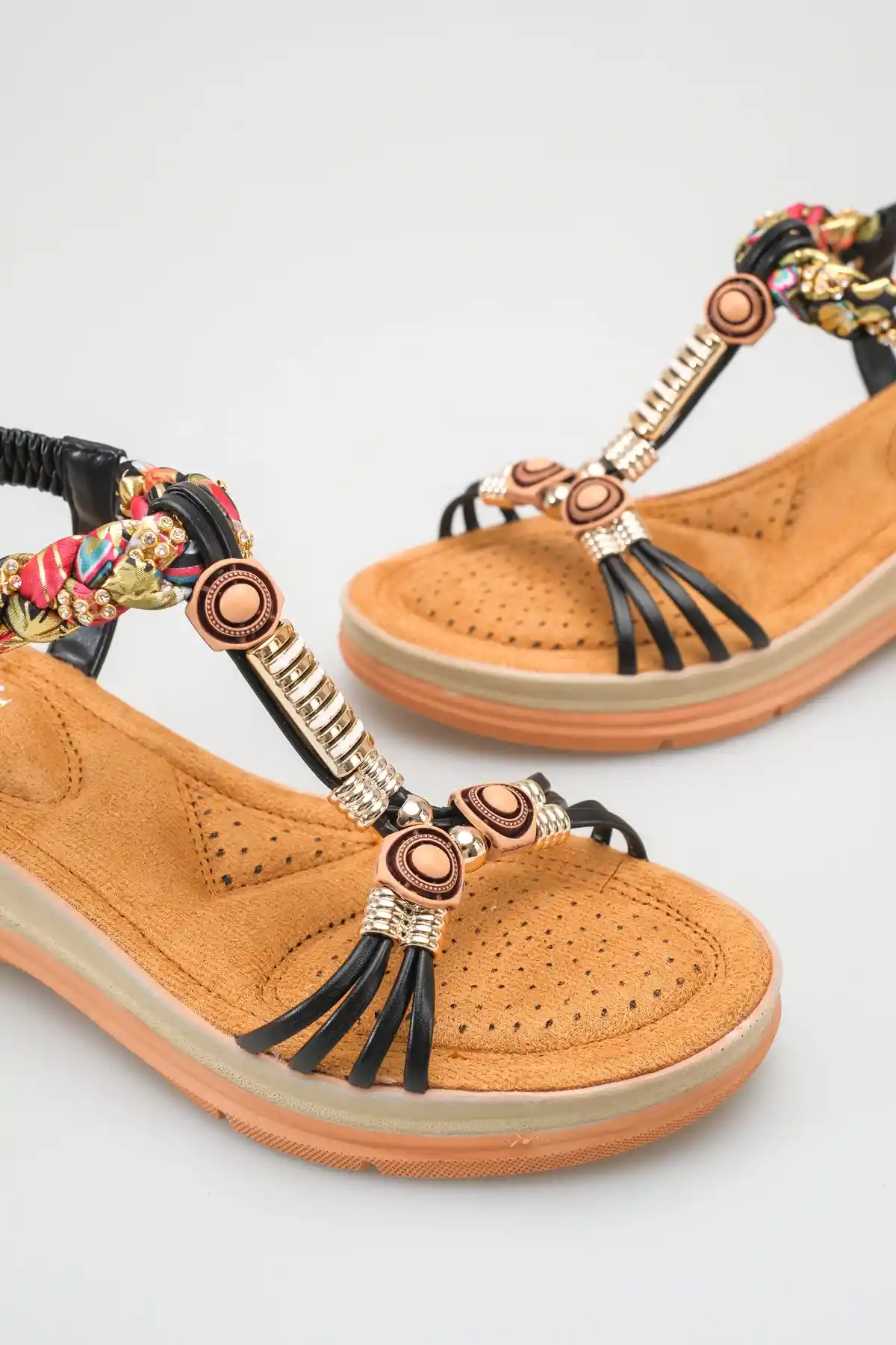 Siyah Cilt Kadın Sandalet Ayakkabı