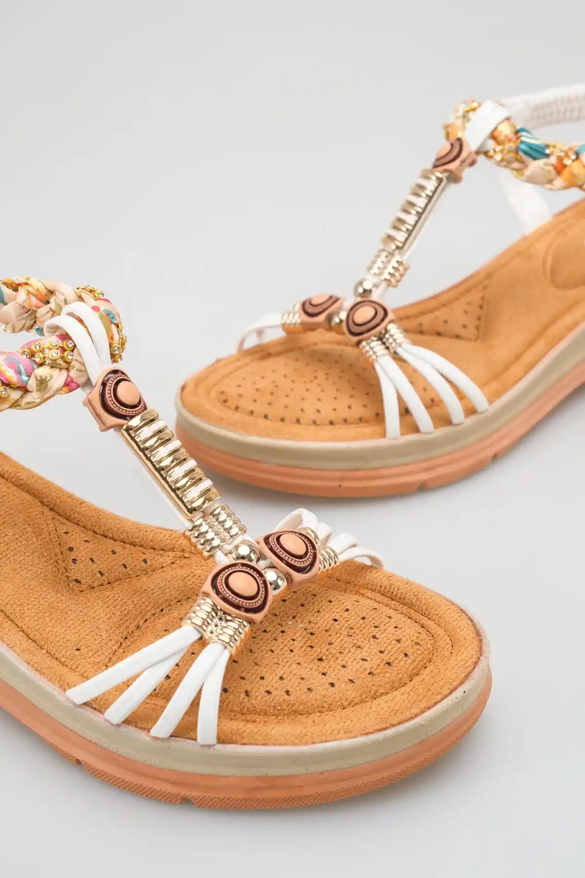 Beyaz Cilt Kadın Sandalet Ayakkabı