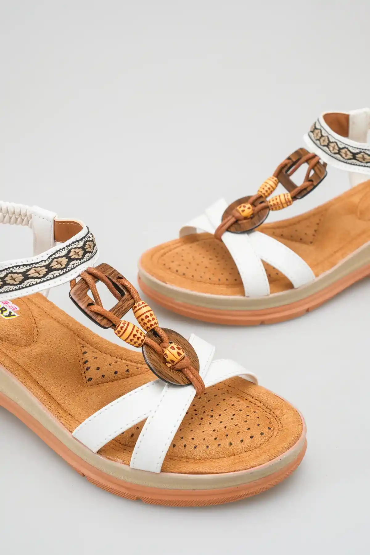 Beyaz Cilt Kadın Sandalet Ayakkabı
