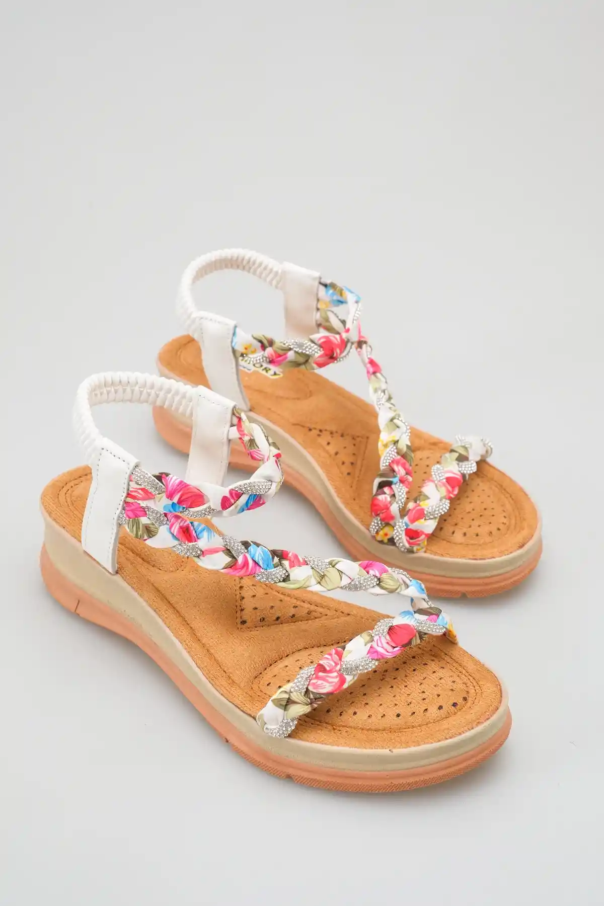 Beyaz Cilt Kadın Sandalet Ayakkabı