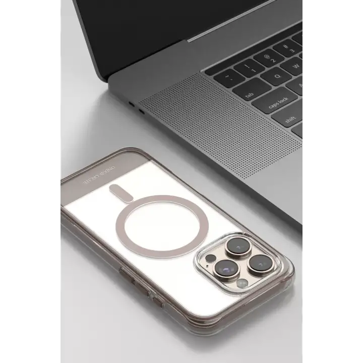 Onegif Apple iPhone 16 Pro Max Hulk Magsafe Kapak - Siyah