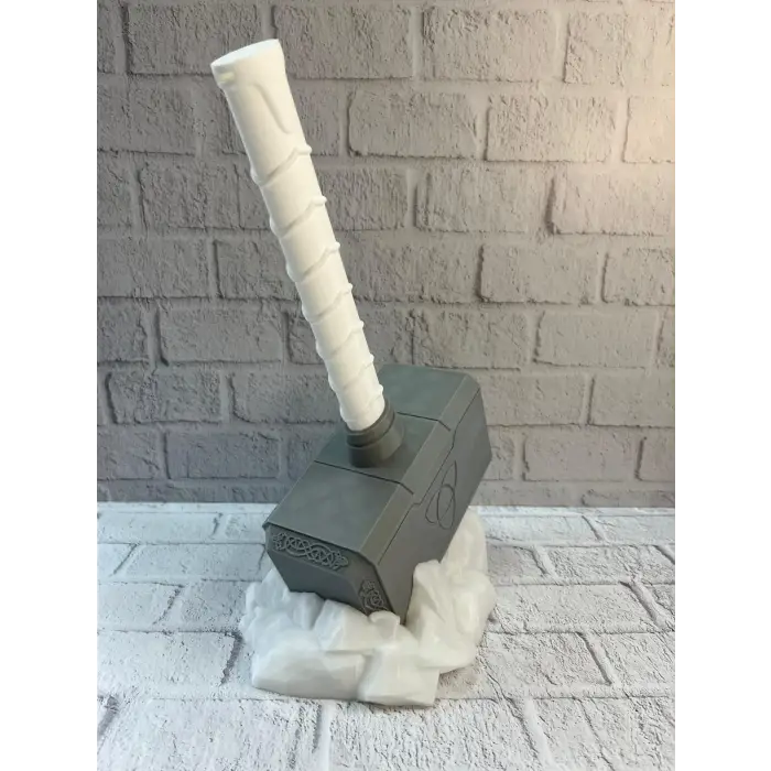 THORUN ÇEKİCİ
